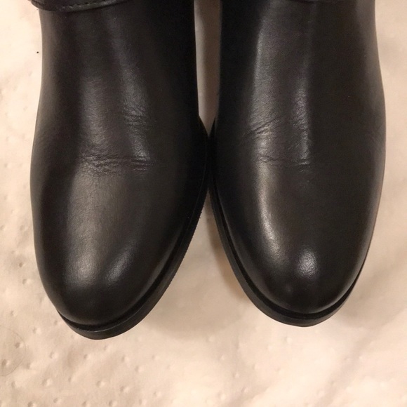 SALE 🔥Authentic Charles David Boots Made in Italy - Picture 6 of 6